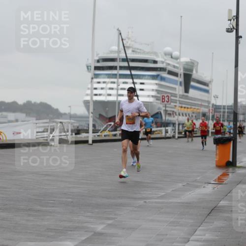 13.09.2026 - Kiel Lauf Andreas Tolksdorf http://msf.ph/oto/10411168 13.09.2026 11:44:08 Kiellinie 4, 5352, 3 meine-sportfotos.de