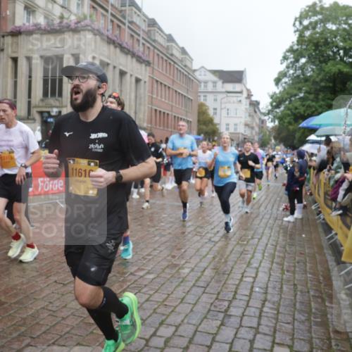 13.09.2026 - Kiel Lauf Yannick Fuchs http://msf.ph/oto/10411187 13.09.2026 10:42:12 Ziel 150, 239, 294, 1328, 2665, 2819, 2972, 3212, 3254, 3367, 4399, 4475, 4513, 4604, 4919, 5155, 5669, 5802, 6175, 6236, 6587, 6677, 6678, 7051, 7475, 8034, 9391, 9420, 9595, 9635, 9712, 9920, 10452, 10465, 10877, 11175, 214, 580, 698, 811, 1206, 1330, 1416, 1445, 1507, 1755, 1772, 2013, 2375, 2387, 2535, 2547, 2667, 2927, 3188, 3212, 3249, 3330, 3351, 3372, 3985, 4559, 4895, 4959, 5108, 5158, 5265, 5322, 5749, 6165, 6564, 6656, 6917, 6960, 757, 1638, 2224, 2314, 3821, 4451, 811 meine-sportfotos.de