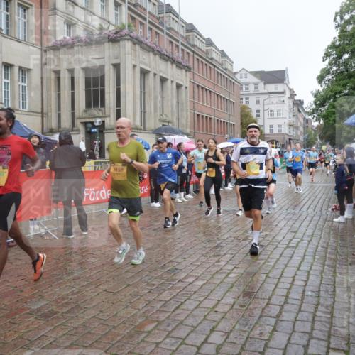 13.09.2026 - Kiel Lauf Yannick Fuchs http://msf.ph/oto/10411264 13.09.2026 10:42:17 Ziel 239, 294, 1245, 1328, 2224, 2314, 2665, 2820, 2972, 3254, 3367, 4475, 4513, 4919, 5155, 5802, 6020, 6587, 6677, 6678, 7299, 7475, 8034, 9152, 9420, 9548, 9635, 9712, 10465, 10625, 11175, 150, 580, 698, 1206, 1330, 1416, 1507, 1755, 2013, 2375, 2535, 2547, 2665, 2667, 2819, 2927, 3188, 3212, 3351, 3372, 3985, 4399, 4475, 4513, 4559, 4604, 4895, 5158, 5265, 5322, 5669, 5749, 6165, 6175, 6236, 6564, 6587, 6656, 6917, 6960, 757, 1638, 2507, 3821, 4451, 811, 3351, 10960 meine-sportfotos.de