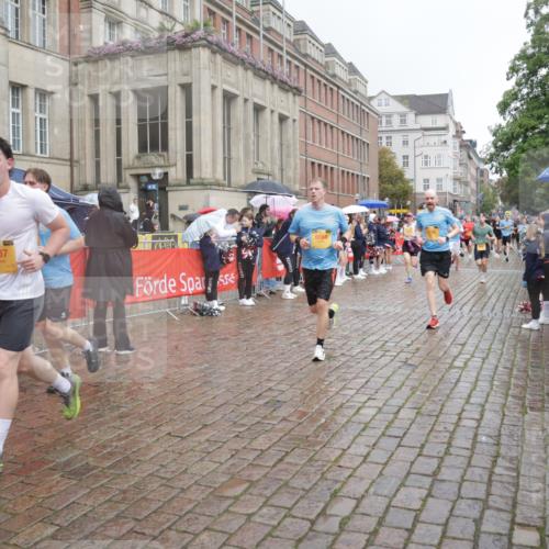 13.09.2026 - Kiel Lauf Yannick Fuchs http://msf.ph/oto/10411304 13.09.2026 10:42:21 Ziel 239, 294, 1245, 1328, 1638, 2224, 2314, 2820, 2972, 3254, 3367, 4919, 5802, 6020, 6677, 6678, 7299, 7586, 8304, 9135, 9152, 9420, 9548, 9635, 9712, 10465, 10625, 11148, 11175, 12619, 150, 580, 698, 1206, 1330, 1416, 1507, 1755, 2013, 2375, 2535, 2547, 2665, 2667, 2819, 2927, 3188, 3212, 3372, 3985, 4399, 4475, 4513, 4559, 4604, 5155, 5265, 5322, 5669, 5749, 6175, 6236, 6564, 6587, 6656, 6917, 757, 2507, 3821, 4451, 811, 3351, 10960 meine-sportfotos.de