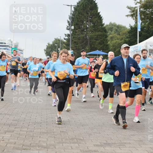 13.09.2026 - Kiel Lauf Andreas Tolksdorf http://msf.ph/oto/10411352 13.09.2026 10:02:01 Kiellinie 676, 12204, 6831, 7132, 1698, 4701 meine-sportfotos.de