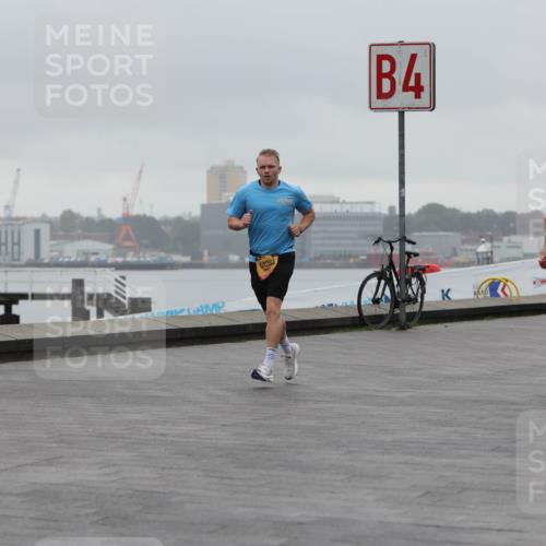 13.09.2026 - Kiel Lauf Andreas Tolksdorf http://msf.ph/oto/10411384 13.09.2026 11:44:19 Kiellinie 4, 10283, 26, 3147 meine-sportfotos.de