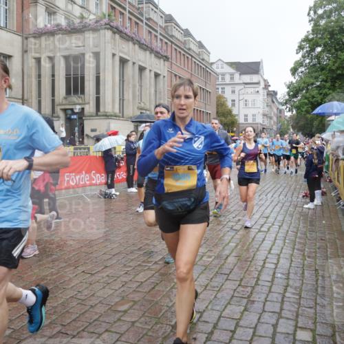 13.09.2026 - Kiel Lauf Yannick Fuchs http://msf.ph/oto/10411440 13.09.2026 10:42:35 Ziel 757, 1638, 2507, 2745, 3036, 3474, 3821, 4034, 4320, 4352, 4451, 5476, 5636, 5877, 5952, 6088, 6196, 6615, 7014, 7187, 7685, 8318, 8418, 8458, 8635, 8758, 8847, 10112, 10272, 10328, 10558, 10724, 11770, 12001, 12155, 12619, 150, 239, 294, 1245, 1328, 1755, 2224, 2314, 2665, 2819, 2820, 2972, 3212, 3254, 3367, 3372, 3985, 4399, 4475, 4513, 4604, 4919, 5155, 5669, 5749, 5802, 6020, 6175, 6236, 6587, 6677, 6678, 7299, 7586, 8304, 9152, 3188, 5265 meine-sportfotos.de