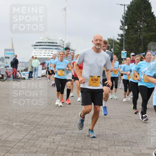 13.09.2026 - Kiel Lauf Andreas Tolksdorf http://msf.ph/oto/10411500 13.09.2026 10:02:05 Kiellinie 158, 38, 6760, 4, 38, 12204 meine-sportfotos.de