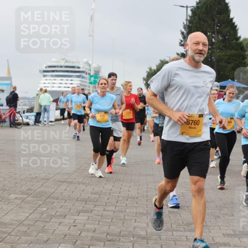 13.09.2026 - Kiel Lauf Andreas Tolksdorf http://msf.ph/oto/10411515 13.09.2026 10:02:05 Kiellinie 11356, 158, 38, 6760, 94, 38, 10654, 10355 meine-sportfotos.de