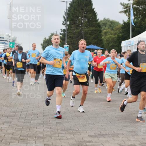 13.09.2026 - Kiel Lauf Andreas Tolksdorf http://msf.ph/oto/10411643 13.09.2026 10:02:10 Kiellinie 979, 12133, 113 meine-sportfotos.de