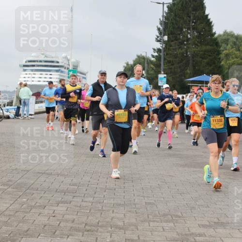 13.09.2026 - Kiel Lauf Andreas Tolksdorf http://msf.ph/oto/10411698 13.09.2026 10:02:12 Kiellinie 12133, 11332, 6063, 97 meine-sportfotos.de