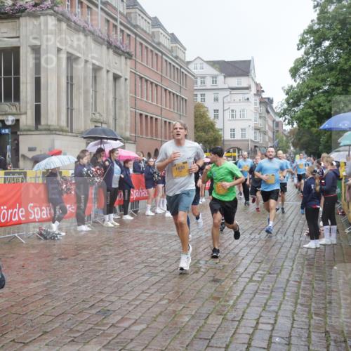 13.09.2026 - Kiel Lauf Yannick Fuchs http://msf.ph/oto/10411790 13.09.2026 10:42:59 Ziel 2427, 2481, 2627, 2999, 3248, 3260, 3572, 4120, 5298, 5437, 5814, 6121, 6129, 6136, 6179, 7188, 7555, 7657, 7814, 8287, 9177, 9483, 10485, 11129, 11146, 11344, 11643, 11726, 11984, 12187, 12208, 12279, 12827, 757, 1638, 1680, 1975, 2239, 2273, 2507, 2745, 3036, 3260, 3474, 3584, 3821, 4034, 4320, 4352, 4451, 5450, 5476, 5636, 5877, 5911, 5933, 5952, 6088, 6129, 6136, 6147, 6196, 6320, 6567, 6615, 6839, 7014, 7187, 7586, 7685, 7692, 8304, 1178, 2887 meine-sportfotos.de