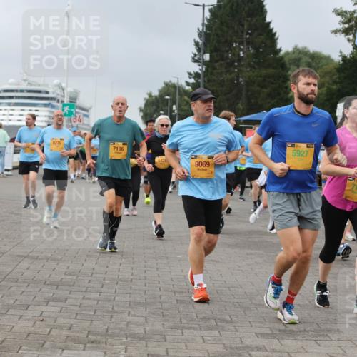 13.09.2026 - Kiel Lauf Andreas Tolksdorf http://msf.ph/oto/10411902 13.09.2026 10:02:18 Kiellinie 9279, 4, 7196, 6426, 9069, 5927, 39, 7174, 2637 meine-sportfotos.de