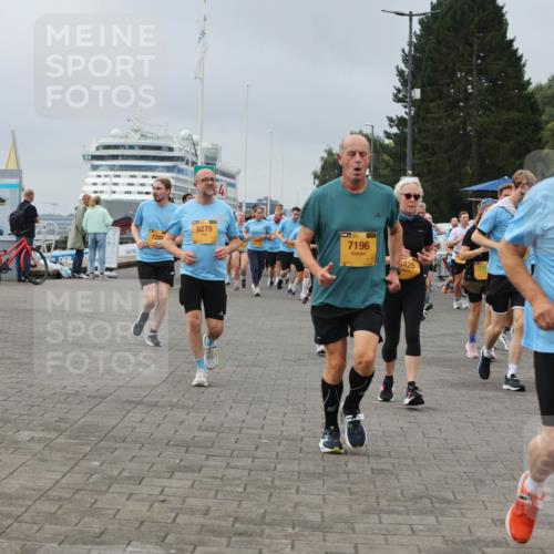 13.09.2026 - Kiel Lauf Andreas Tolksdorf http://msf.ph/oto/10411933 13.09.2026 10:02:20 Kiellinie 7292, 9279, 7196, 6426, 9069 meine-sportfotos.de