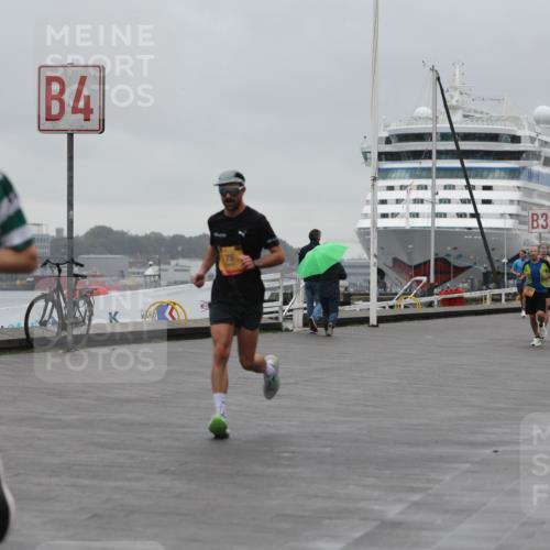 13.09.2026 - Kiel Lauf Andreas Tolksdorf http://msf.ph/oto/10411945 13.09.2026 11:45:09 Kiellinie 4, 8460, 75, 3 meine-sportfotos.de