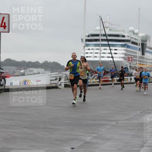 13.09.2026 - Kiel Lauf Andreas Tolksdorf http://msf.ph/oto/10411948 13.09.2026 11:45:14 Kiellinie 4, 1684, 1024, 3 meine-sportfotos.de