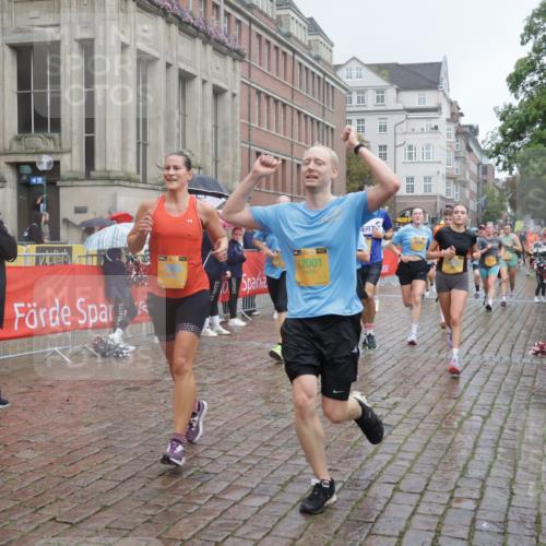 13.09.2026 - Kiel Lauf Yannick Fuchs http://msf.ph/oto/10411985 13.09.2026 10:43:12 Ziel 245, 534, 610, 1069, 1121, 1290, 1931, 2376, 2502, 2633, 2954, 3169, 3976, 4124, 4825, 5070, 5414, 5437, 6139, 6231, 6439, 6492, 6655, 6713, 8038, 8511, 9483, 9627, 9632, 10812, 10955, 11162, 11635, 11971, 12040, 12165, 12187, 12480, 12824, 1680, 1975, 2239, 2273, 2427, 2481, 2627, 2999, 3036, 3248, 3260, 3474, 3572, 3584, 4120, 5298, 5437, 5450, 5814, 5911, 5933, 5952, 6121, 6129, 6136, 6147, 6320, 6567, 6839, 7014, 7685, 7692, 485, 681, 1178, 2131, 2887 meine-sportfotos.de