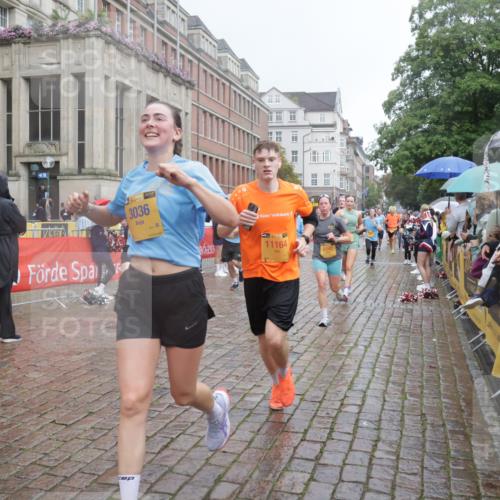 13.09.2026 - Kiel Lauf Yannick Fuchs http://msf.ph/oto/10412026 13.09.2026 10:43:14 Ziel 245, 534, 610, 1069, 1121, 1178, 1290, 1931, 2376, 2502, 2633, 2887, 2954, 3169, 3911, 3976, 4124, 4825, 5070, 5414, 5679, 6139, 6231, 6439, 6492, 6655, 6713, 7262, 8038, 8511, 9627, 9632, 10812, 10955, 11010, 11162, 11635, 11971, 12040, 12165, 12480, 12824, 1680, 1975, 2239, 2273, 2427, 2481, 2627, 2999, 3036, 3248, 3260, 3572, 3584, 4120, 5298, 5437, 5450, 5814, 5911, 5933, 6121, 6129, 6136, 6147, 6320, 6567, 6839, 7014, 7685, 7692, 485, 681, 2131 meine-sportfotos.de