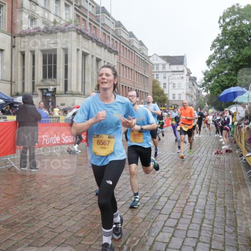 13.09.2026 - Kiel Lauf Yannick Fuchs http://msf.ph/oto/10412092 13.09.2026 10:43:19 Ziel 245, 485, 534, 610, 681, 1069, 1121, 1178, 1500, 1780, 2119, 2131, 2376, 2633, 2800, 2887, 2954, 3169, 3911, 4124, 4218, 4282, 4690, 5070, 5222, 5679, 6139, 6231, 6492, 6655, 6713, 7262, 8038, 8488, 8511, 8825, 8959, 9632, 10173, 10450, 10812, 10955, 11010, 11162, 11566, 11635, 12040, 12342, 12824, 1290, 1931, 1975, 2376, 2427, 2481, 2502, 2627, 2999, 3248, 3260, 3572, 3584, 3976, 4120, 4825, 5298, 5414, 5437, 5814, 5911, 5933, 6121, 6129, 6136, 6320, 6567, 7692 meine-sportfotos.de
