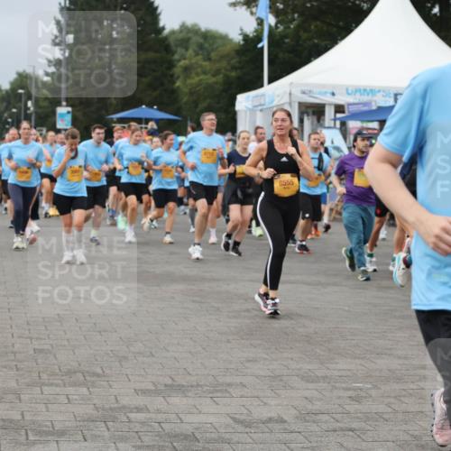 13.09.2026 - Kiel Lauf Andreas Tolksdorf http://msf.ph/oto/10412098 13.09.2026 10:02:25 Kiellinie 6712, 8555, 39 meine-sportfotos.de