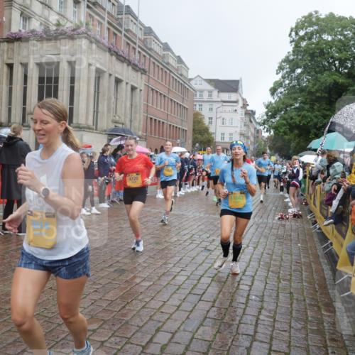13.09.2026 - Kiel Lauf Yannick Fuchs http://msf.ph/oto/10412206 13.09.2026 10:43:26 Ziel 485, 681, 1178, 1500, 1720, 1780, 2119, 2131, 2680, 2800, 2887, 3132, 3911, 4218, 4282, 4690, 4718, 5222, 5679, 5715, 5848, 6079, 6422, 6536, 6655, 7199, 7262, 8038, 8488, 8825, 8952, 8959, 10173, 10450, 11010, 11162, 11566, 12342, 12544, 12778, 12779, 245, 534, 610, 1069, 1121, 1290, 1931, 2376, 2427, 2481, 2502, 2627, 2633, 2954, 2999, 3169, 3248, 3572, 3976, 4120, 4124, 4825, 5070, 5298, 5414, 5437, 5814, 6121, 6139, 6231, 6492 meine-sportfotos.de