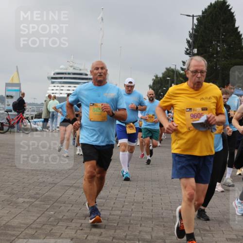 13.09.2026 - Kiel Lauf Andreas Tolksdorf http://msf.ph/oto/10412265 13.09.2026 10:02:39 Kiellinie 14, 39, 848, 9663, 3429, 1, 39422, 9605, 39, 10703 meine-sportfotos.de