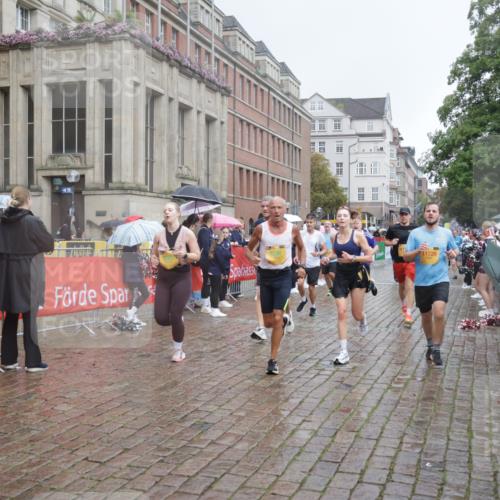 13.09.2026 - Kiel Lauf Yannick Fuchs http://msf.ph/oto/10412294 13.09.2026 10:43:31 Ziel 485, 681, 1500, 1536, 1720, 1780, 2119, 2317, 2680, 2800, 3123, 3132, 4143, 4218, 4282, 4493, 4541, 4690, 4718, 4941, 5127, 5222, 5715, 5848, 6079, 6422, 6536, 7199, 8488, 8952, 8959, 9823, 10173, 10247, 10450, 11067, 11566, 11774, 12342, 12544, 12778, 12779, 245, 485, 534, 610, 1069, 1121, 1178, 1290, 1931, 2131, 2376, 2427, 2481, 2502, 2627, 2633, 2887, 2954, 3169, 3248, 3572, 3911, 3976, 4124, 4825, 5070, 5298, 5414, 5437, 5679, 6121, 6139, 6231, 6492, 6655 meine-sportfotos.de