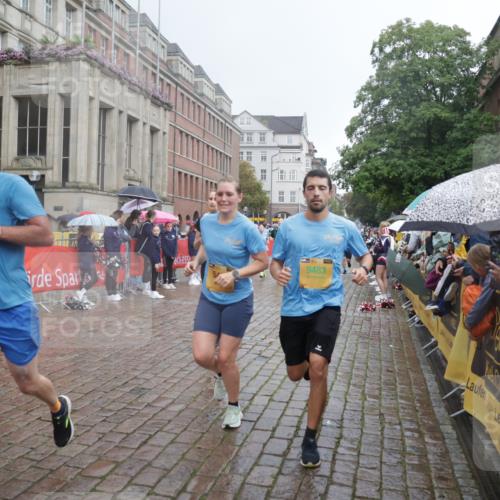 13.09.2026 - Kiel Lauf Yannick Fuchs http://msf.ph/oto/10412357 13.09.2026 10:43:35 Ziel 149, 1536, 1720, 2317, 2680, 3123, 3132, 4143, 4493, 4541, 4718, 4850, 4941, 5127, 5715, 5848, 6079, 6422, 6536, 6716, 7199, 8037, 8952, 9281, 9337, 9823, 10247, 11067, 11774, 12544, 12778, 12779, 245, 485, 534, 610, 681, 1069, 1121, 1178, 1290, 1500, 1780, 1931, 2119, 2131, 2376, 2427, 2481, 2502, 2633, 2800, 2887, 2954, 3169, 3911, 3976, 4124, 4218, 4282, 4690, 4825, 5070, 5222, 5414, 5437, 5679, 5715, 6121, 6139, 6231, 6422, 6492, 6655, 1977, 5437 meine-sportfotos.de