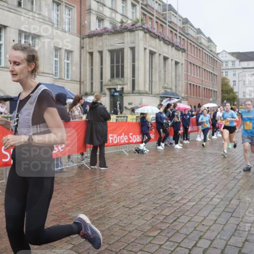 13.09.2026 - Kiel Lauf Yannick Fuchs http://msf.ph/oto/10412381 13.09.2026 10:43:37 Ziel 149, 1536, 1720, 2317, 3123, 4143, 4493, 4541, 4850, 4941, 5059, 5127, 5419, 5848, 6079, 6368, 6716, 7351, 8037, 8952, 9281, 9337, 9823, 10247, 10683, 11067, 11774, 12544, 12763, 12778, 12779, 245, 485, 534, 610, 681, 1069, 1121, 1178, 1290, 1500, 1780, 1931, 2119, 2131, 2376, 2502, 2633, 2680, 2800, 2887, 2954, 3132, 3169, 3911, 3976, 4124, 4218, 4282, 4690, 4718, 4825, 5070, 5222, 5414, 5437, 5679, 5715, 5848, 6079, 6139, 6231, 6422, 6492, 6536, 6655, 1977, 5437 meine-sportfotos.de