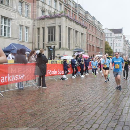 13.09.2026 - Kiel Lauf Yannick Fuchs http://msf.ph/oto/10412386 13.09.2026 10:43:37 Ziel 149, 1536, 1720, 2317, 3123, 4143, 4493, 4541, 4850, 4941, 5059, 5127, 5419, 5848, 6079, 6368, 6716, 7351, 8037, 8952, 9281, 9337, 9823, 10247, 10683, 11067, 11774, 12544, 12763, 12778, 12779, 245, 485, 534, 610, 681, 1069, 1121, 1178, 1290, 1500, 1780, 1931, 2119, 2131, 2376, 2502, 2633, 2680, 2800, 2887, 2954, 3132, 3169, 3911, 3976, 4124, 4218, 4282, 4690, 4718, 4825, 5070, 5222, 5414, 5437, 5679, 5715, 5848, 6079, 6139, 6231, 6422, 6492, 6536, 6655, 1977, 5437 meine-sportfotos.de
