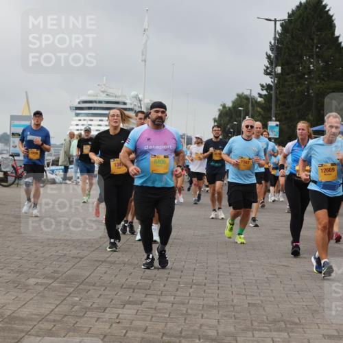 13.09.2026 - Kiel Lauf Andreas Tolksdorf http://msf.ph/oto/10412397 13.09.2026 10:02:47 Kiellinie 1929, 17, 134, 6409, 1567, 12669 meine-sportfotos.de
