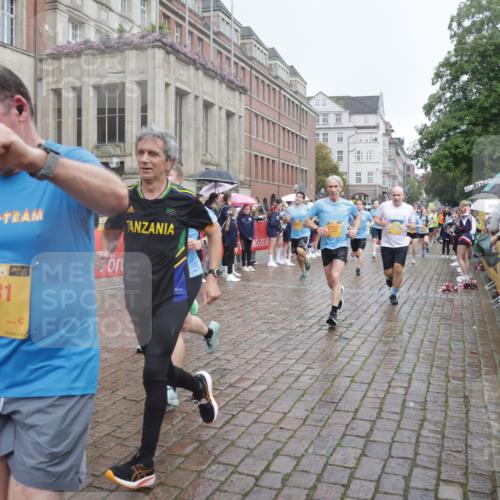 13.09.2026 - Kiel Lauf Yannick Fuchs http://msf.ph/oto/10412422 13.09.2026 10:43:39 Ziel 149, 1536, 1720, 2317, 3123, 4143, 4493, 4541, 4669, 4850, 4941, 5059, 5127, 5419, 6368, 6716, 7351, 8037, 9281, 9337, 9823, 10247, 10683, 11067, 11774, 12544, 12763, 12778, 245, 485, 534, 610, 681, 1069, 1121, 1178, 1290, 1500, 1720, 1780, 1931, 2119, 2131, 2376, 2502, 2633, 2680, 2800, 2887, 2954, 3132, 3169, 3911, 3976, 4124, 4218, 4282, 4690, 4718, 4825, 5070, 5222, 5414, 5679, 5715, 5848, 6079, 6139, 6231, 6422, 6492, 6536, 6655, 1977, 5437 meine-sportfotos.de