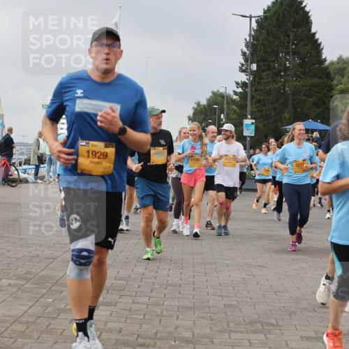 13.09.2026 - Kiel Lauf Andreas Tolksdorf http://msf.ph/oto/10412458 13.09.2026 10:02:52 Kiellinie 1929, 1121, 11581, 3237, 207, 280 meine-sportfotos.de