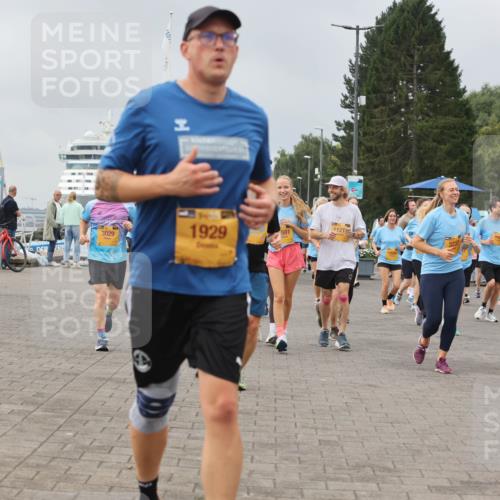 13.09.2026 - Kiel Lauf Andreas Tolksdorf http://msf.ph/oto/10412466 13.09.2026 10:02:52 Kiellinie 3029, 1929, 581, 1121, 11, 20 meine-sportfotos.de