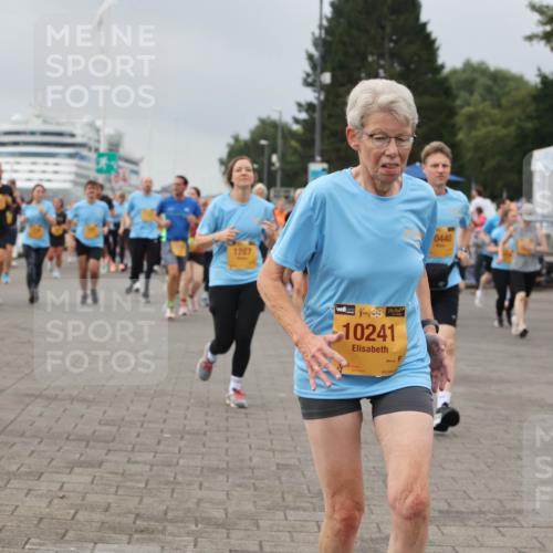 13.09.2026 - Kiel Lauf Andreas Tolksdorf http://msf.ph/oto/10412509 13.09.2026 10:02:58 Kiellinie 1287, 38, 10241, 0440 meine-sportfotos.de