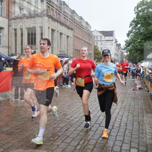 13.09.2026 - Kiel Lauf Yannick Fuchs http://msf.ph/oto/10412567 13.09.2026 10:43:49 Ziel 149, 371, 1029, 1215, 1977, 2316, 2653, 2971, 3258, 3292, 3308, 3734, 4669, 4728, 4746, 4801, 5059, 5419, 6096, 6368, 7351, 8037, 8412, 9281, 9559, 10100, 10132, 10437, 10670, 10683, 10705, 11031, 11213, 11438, 11611, 12490, 12763, 245, 485, 534, 681, 1069, 1178, 1500, 1536, 1720, 1780, 2119, 2131, 2317, 2680, 2800, 2887, 3123, 3132, 3911, 4124, 4143, 4218, 4282, 4493, 4541, 4690, 4718, 4850, 4941, 5127, 5222, 5679, 5715, 5848, 6079, 6231, 6422, 6492, 6536, 6655, 6716 meine-sportfotos.de