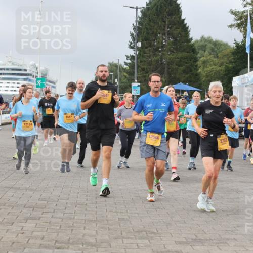 13.09.2026 - Kiel Lauf Andreas Tolksdorf http://msf.ph/oto/10412571 13.09.2026 10:03:02 Kiellinie 12184, 1587, 841, 20, 12500, 2781, 2752, 1091 meine-sportfotos.de