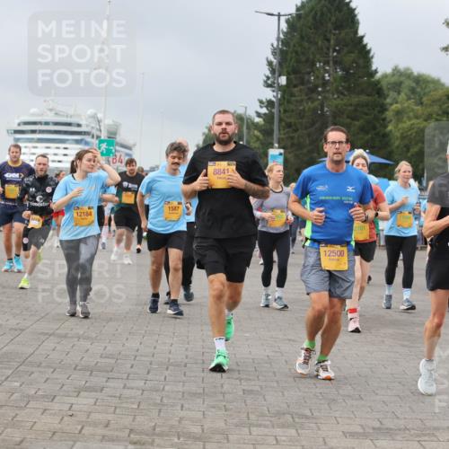 13.09.2026 - Kiel Lauf Andreas Tolksdorf http://msf.ph/oto/10412576 13.09.2026 10:03:02 Kiellinie 12184, 1459, 84, 1587, 1587, 38, 8841, 2016, 12500, 2781, 11028, 2752, 1208 meine-sportfotos.de
