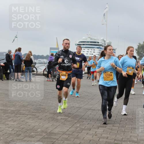 13.09.2026 - Kiel Lauf Andreas Tolksdorf http://msf.ph/oto/10412605 13.09.2026 10:03:04 Kiellinie 8459, 3, 2, 13, 12184, 1587 meine-sportfotos.de