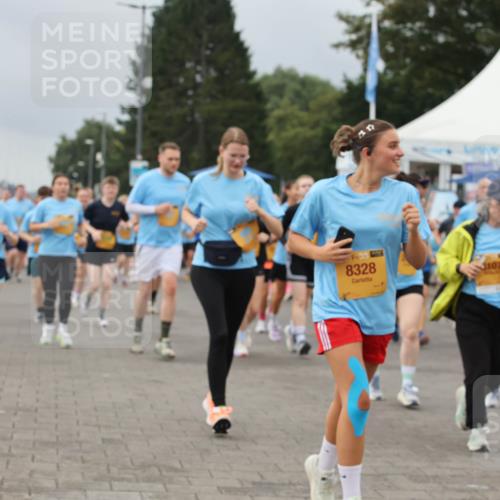 13.09.2026 - Kiel Lauf Andreas Tolksdorf http://msf.ph/oto/10412668 13.09.2026 10:03:10 Kiellinie 717, 8328, 107 meine-sportfotos.de