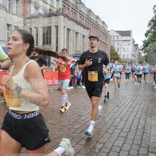 13.09.2026 - Kiel Lauf Yannick Fuchs http://msf.ph/oto/10412687 13.09.2026 10:44:09 Ziel 202, 318, 939, 1118, 1242, 1839, 1956, 2729, 2873, 3186, 3573, 3806, 3918, 4422, 5711, 6059, 6163, 6184, 7114, 7534, 7872, 7900, 9056, 9082, 9229, 9979, 10405, 11205, 11262, 11277, 11431, 11720, 11784, 12152, 12382, 12384, 12386, 12440, 56, 149, 305, 371, 1029, 1215, 1536, 1977, 2316, 2317, 2653, 2861, 2971, 3258, 3292, 3308, 3734, 3806, 4143, 4493, 4541, 4669, 4728, 4746, 4850, 4941, 5059, 5127, 5419, 6368, 6716, 7351, 702, 1275, 1379, 1439 meine-sportfotos.de