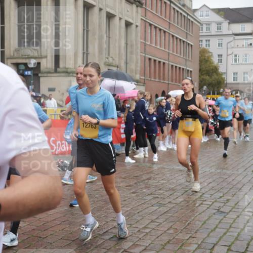 13.09.2026 - Kiel Lauf Yannick Fuchs http://msf.ph/oto/10412762 13.09.2026 10:44:15 Ziel 702, 939, 1242, 1379, 1439, 1839, 2729, 2826, 2873, 3186, 3469, 3573, 3918, 5183, 5711, 5740, 5859, 6059, 6611, 7114, 7250, 7291, 7534, 7872, 7900, 9056, 9082, 9229, 9286, 9401, 9979, 10205, 10405, 10406, 11019, 11195, 11205, 11262, 11277, 11431, 11538, 11784, 11940, 12152, 12382, 12384, 12386, 12440, 12839, 56, 149, 202, 305, 318, 371, 1029, 1118, 1215, 1956, 1977, 2316, 2653, 2861, 2971, 3258, 3292, 3308, 3734, 3806, 4422, 4669, 4728, 4746, 5059, 5419, 6368, 7351, 1275 meine-sportfotos.de