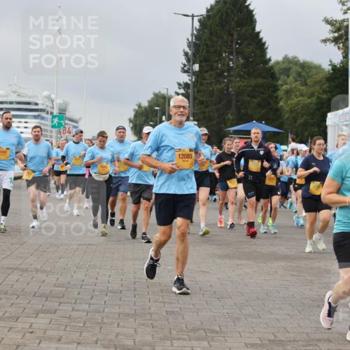 13.09.2026 - Kiel Lauf Andreas Tolksdorf http://msf.ph/oto/10412777 13.09.2026 10:03:19 Kiellinie 5593, 2, 84, 7642, 39, 12085, 6019, 21, 5154, 2675 meine-sportfotos.de