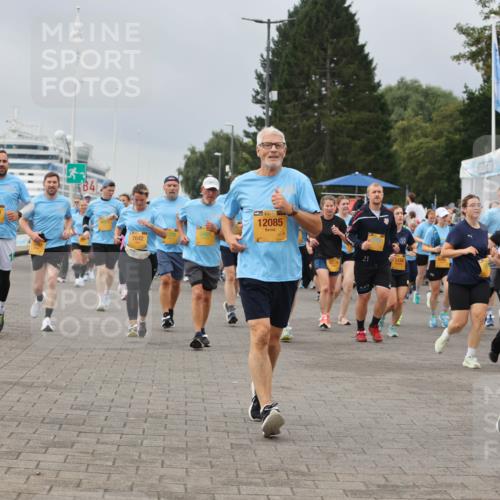 13.09.2026 - Kiel Lauf Andreas Tolksdorf http://msf.ph/oto/10412787 13.09.2026 10:03:19 Kiellinie 5593, 7642, 5601, 39, 12085, 21, 5154, 6619, 2675 meine-sportfotos.de
