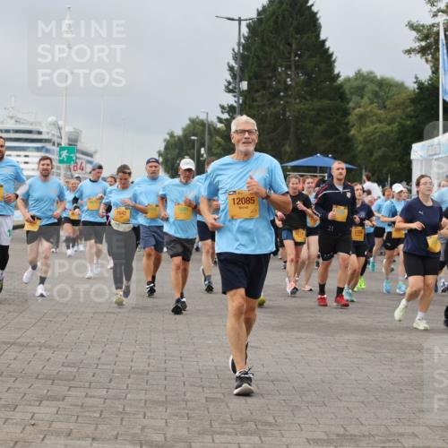 13.09.2026 - Kiel Lauf Andreas Tolksdorf http://msf.ph/oto/10412788 13.09.2026 10:03:19 Kiellinie 5593, 12085, 5601, 7642, 21, 5154, 38, 2675 meine-sportfotos.de