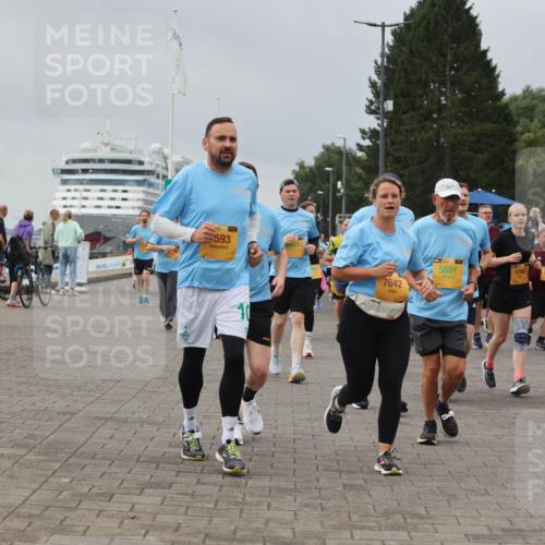 13.09.2026 - Kiel Lauf Andreas Tolksdorf http://msf.ph/oto/10412831 13.09.2026 10:03:22 Kiellinie 593, 7642, 5601, 1795, 5479, 8793, 6619 meine-sportfotos.de