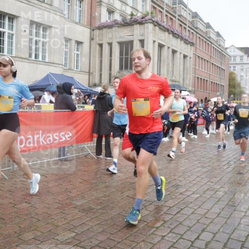 13.09.2026 - Kiel Lauf Yannick Fuchs http://msf.ph/oto/10412840 13.09.2026 10:44:19 Ziel 702, 1275, 1335, 1377, 1379, 1439, 1839, 2289, 2545, 2729, 2826, 3009, 3186, 3469, 3918, 5183, 5697, 5711, 5740, 5778, 5859, 6059, 6229, 6611, 6959, 7114, 7250, 7291, 7504, 7534, 7872, 7900, 9082, 9229, 9286, 9401, 9596, 10205, 10405, 10406, 11019, 11195, 11205, 11262, 11352, 11538, 11716, 11784, 11940, 12152, 12839, 56, 202, 305, 318, 371, 939, 1029, 1118, 1215, 1242, 1956, 1977, 2316, 2653, 2861, 2873, 2971, 3258, 3292, 3308, 3573, 3734, 3806, 4422, 4669, 4728, 4746 meine-sportfotos.de