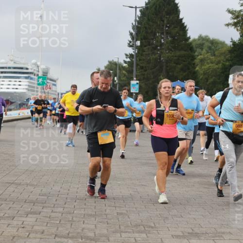 13.09.2026 - Kiel Lauf Andreas Tolksdorf http://msf.ph/oto/10413002 13.09.2026 10:03:35 Kiellinie 4, 1038, 10497, 6668, 2558 meine-sportfotos.de
