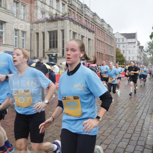 13.09.2026 - Kiel Lauf Yannick Fuchs http://msf.ph/oto/10413209 13.09.2026 10:44:47 Ziel 688, 1323, 1357, 1751, 1753, 2189, 2488, 2952, 3134, 3152, 3282, 3591, 4033, 4532, 4829, 5420, 5567, 6580, 6637, 6731, 7122, 7279, 7701, 7910, 8445, 8669, 9326, 10082, 11427, 11714, 11731, 12105, 12240, 12543, 12569, 12620, 501, 702, 1275, 1335, 1377, 1379, 1439, 1839, 2289, 2545, 2659, 2826, 2837, 2920, 3009, 3186, 3469, 3980, 4243, 4432, 5183, 5294, 5599, 5697, 5699, 5740, 5778, 5859, 6059, 6194, 6229, 6611, 6637, 6711, 6959, 7250, 7291, 7468, 7504, 7534, 7677 meine-sportfotos.de