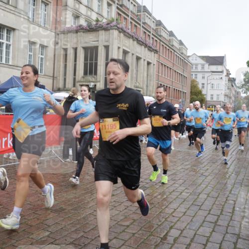 13.09.2026 - Kiel Lauf Yannick Fuchs http://msf.ph/oto/10413250 13.09.2026 10:44:49 Ziel 427, 688, 1323, 1357, 1751, 1753, 2189, 2488, 2952, 3134, 3152, 3282, 3591, 4033, 4532, 4829, 5420, 6580, 6731, 7122, 7279, 7327, 7701, 7910, 8445, 8669, 9326, 10082, 10572, 11714, 11731, 12105, 12240, 12543, 12569, 12620, 501, 702, 1275, 1335, 1377, 1379, 1439, 1839, 2289, 2545, 2659, 2826, 2837, 2920, 3009, 3186, 3469, 3980, 4243, 4432, 5183, 5294, 5420, 5567, 5599, 5697, 5699, 5740, 5778, 5859, 6194, 6229, 6611, 6637, 6711, 6959, 7250, 7291, 7468, 7504, 7677, 7701 meine-sportfotos.de