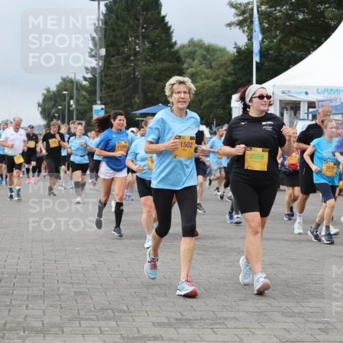 13.09.2026 - Kiel Lauf Andreas Tolksdorf http://msf.ph/oto/10413264 13.09.2026 10:03:53 Kiellinie 11259, 38, 1502, 38, 2559, 30, 2075, 8136 meine-sportfotos.de