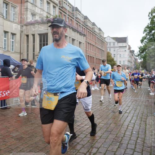 13.09.2026 - Kiel Lauf Yannick Fuchs http://msf.ph/oto/10413368 13.09.2026 10:44:57 Ziel 427, 451, 1181, 1323, 1606, 2189, 2952, 3591, 3753, 4829, 6298, 6731, 7327, 7765, 8198, 8941, 9326, 9917, 10388, 10572, 11473, 11731, 12240, 12543, 12620, 501, 688, 1275, 1335, 1357, 1377, 1751, 1753, 2189, 2289, 2488, 2545, 2659, 2837, 2920, 3009, 3134, 3152, 3282, 3980, 4033, 4243, 4432, 4532, 5294, 5420, 5567, 5599, 5697, 5699, 5778, 6194, 6229, 6580, 6637, 6711, 6959, 7122, 7279, 7468, 7677, 7701, 7910, 8445, 8669, 10082, 1482, 1590, 2391, 3285, 3796, 4588, 5220, 5361 meine-sportfotos.de