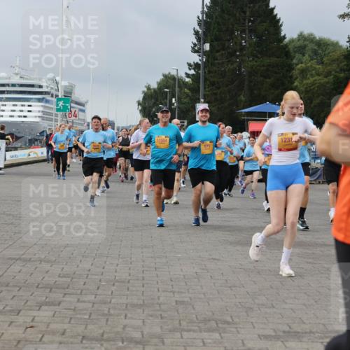 13.09.2026 - Kiel Lauf Andreas Tolksdorf http://msf.ph/oto/10413374 13.09.2026 10:04:06 Kiellinie 4, 11554, 675, 9747, 1231, 6116 meine-sportfotos.de