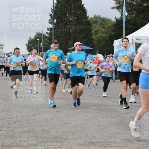13.09.2026 - Kiel Lauf Andreas Tolksdorf http://msf.ph/oto/10413395 13.09.2026 10:04:07 Kiellinie 4, 4699, 4058, 11554, 675, 8227, 452, 1024, 12316 meine-sportfotos.de